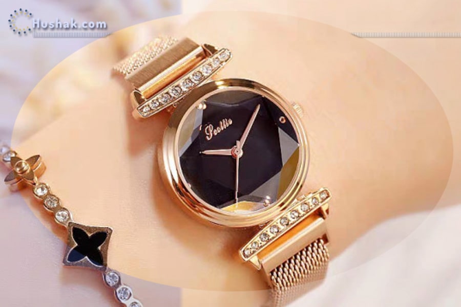 Երազահան. Ժամացույց